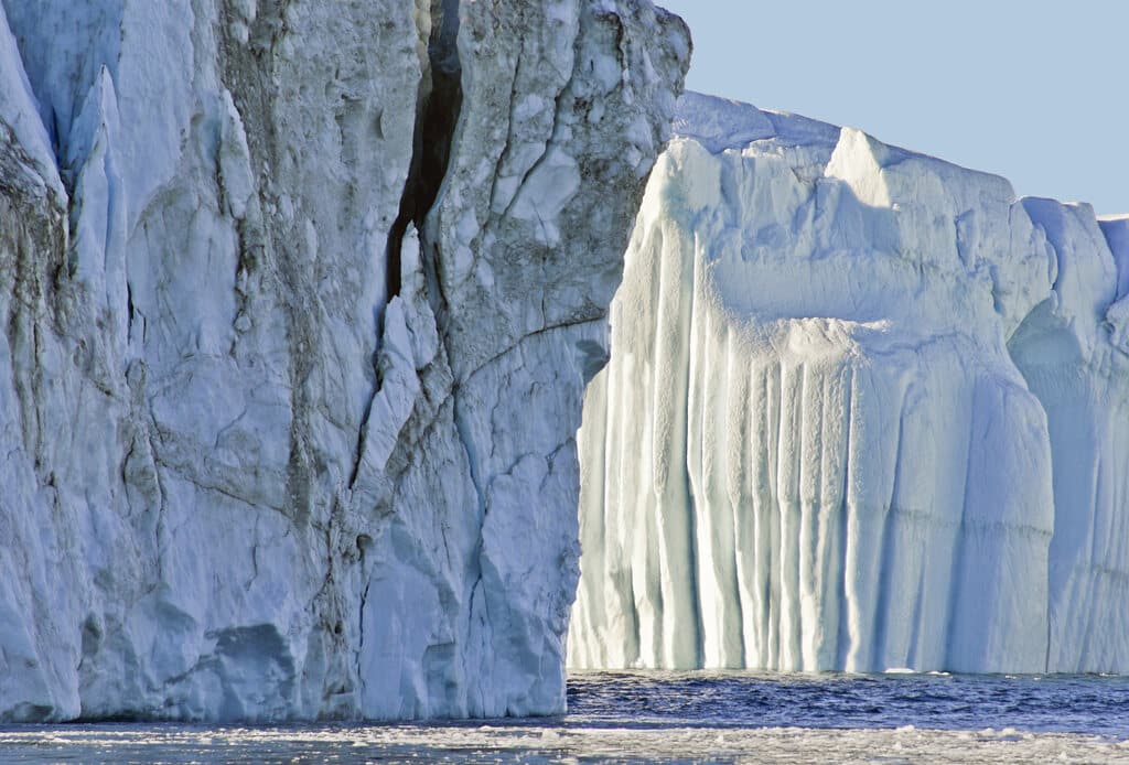 הקיץ האירופי יהיה חם מהרגיל – כך עולה מקצב ההמסה של מדף הקרח בגרינלנד