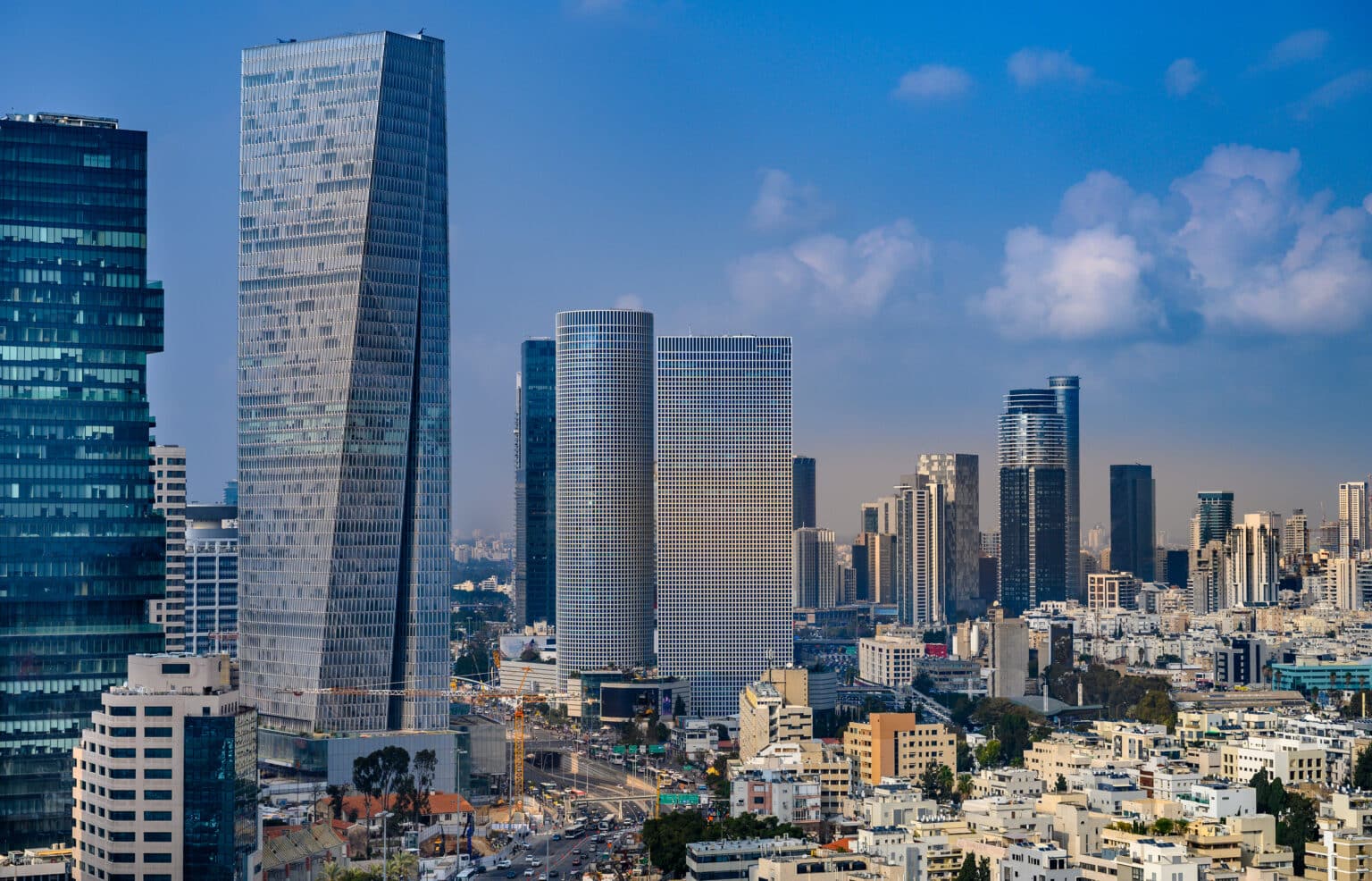 ערי הצפון והדרום לא ברשימה: תל אביב מובילה בבנייה של התחדשות עירונית