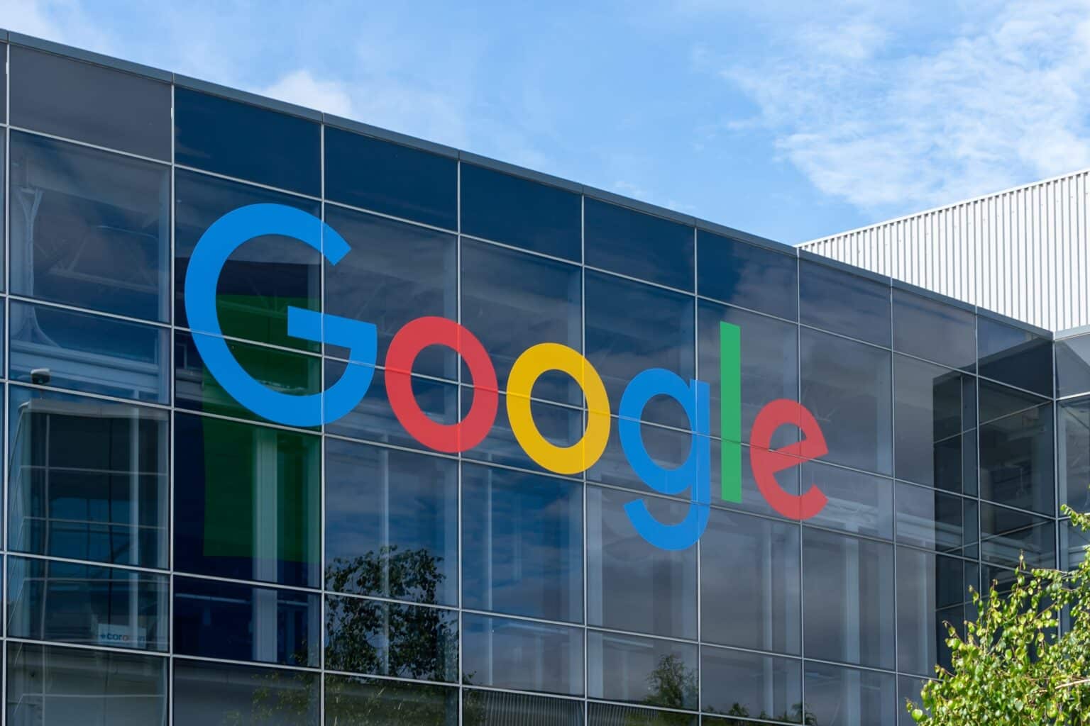 גוגל ממשיכה לפטר את העובדים שהשתתפו בהפגנות נגד ישראל