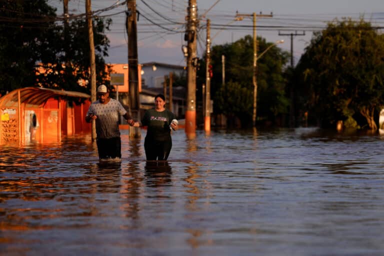 שיטפונות בברזיל: מספר ההרוגים עלה ל-83, עשרות עדיין נעדרים