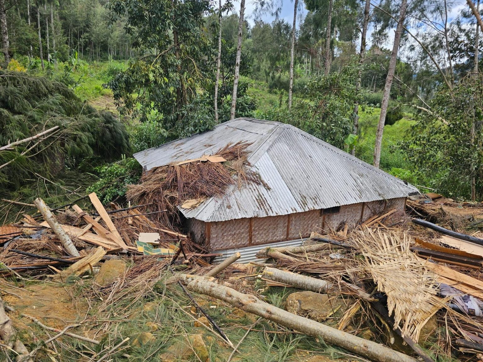 פפואה גינאה החדשה: מעל 600 הרוגים ממפולת בוץ