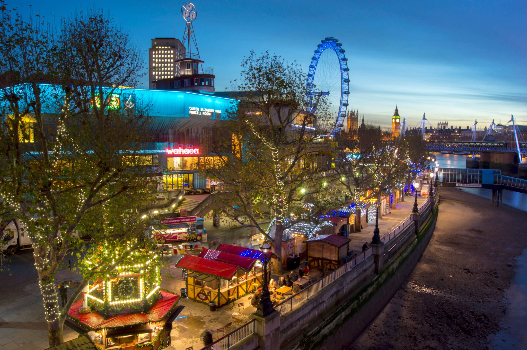 London,,England,-,11/23/2012:,This,Image,Shows,Christmas,Market,On